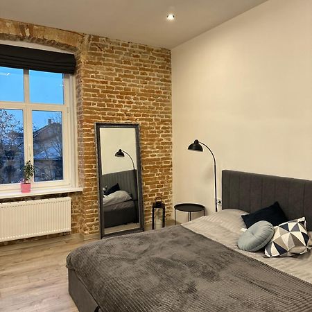 Apartment Vip Virmenska Street Lviv Eksteriør billede